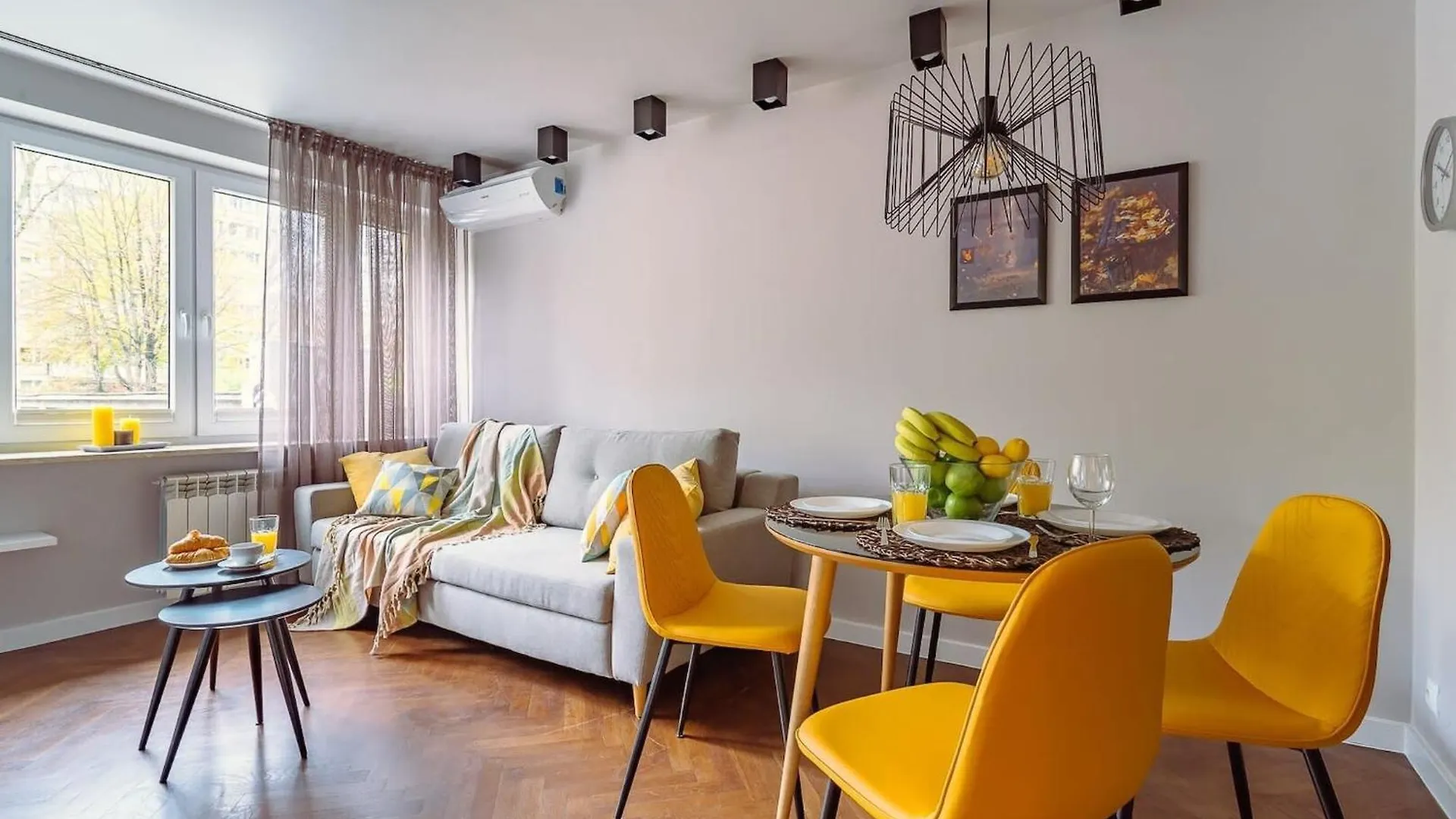 Bruna 2 - Charming Apartment By Noclegi Renters Varsovie